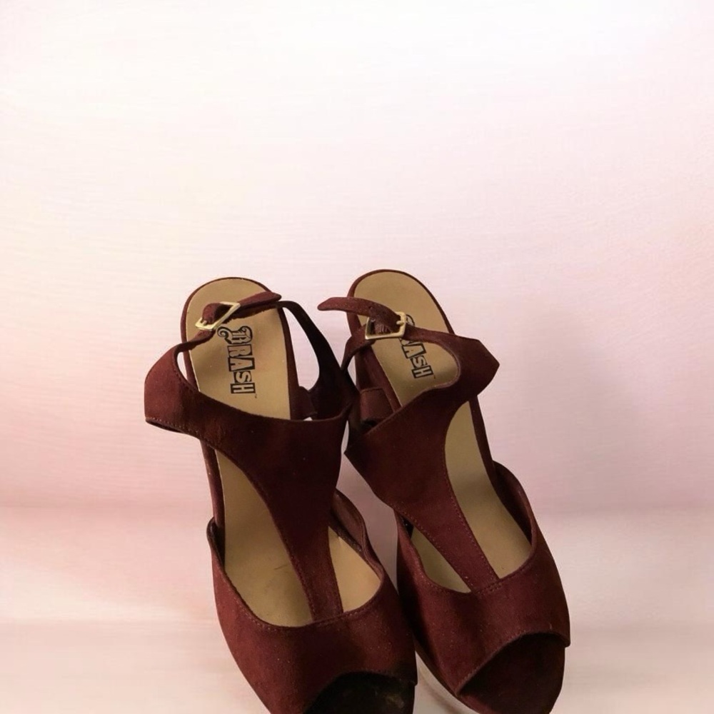 Brash Suede Wedges sling back size 8 1/2